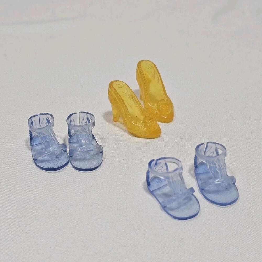 Hasbro Disney Princess Doll Belle And Elsa Heels And Sandals Shoe Accessory Lot - Picture 1 of 5